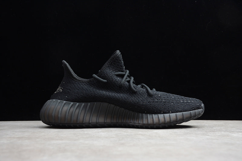 Adidas Yeezy Boost 350 V2 Oreo