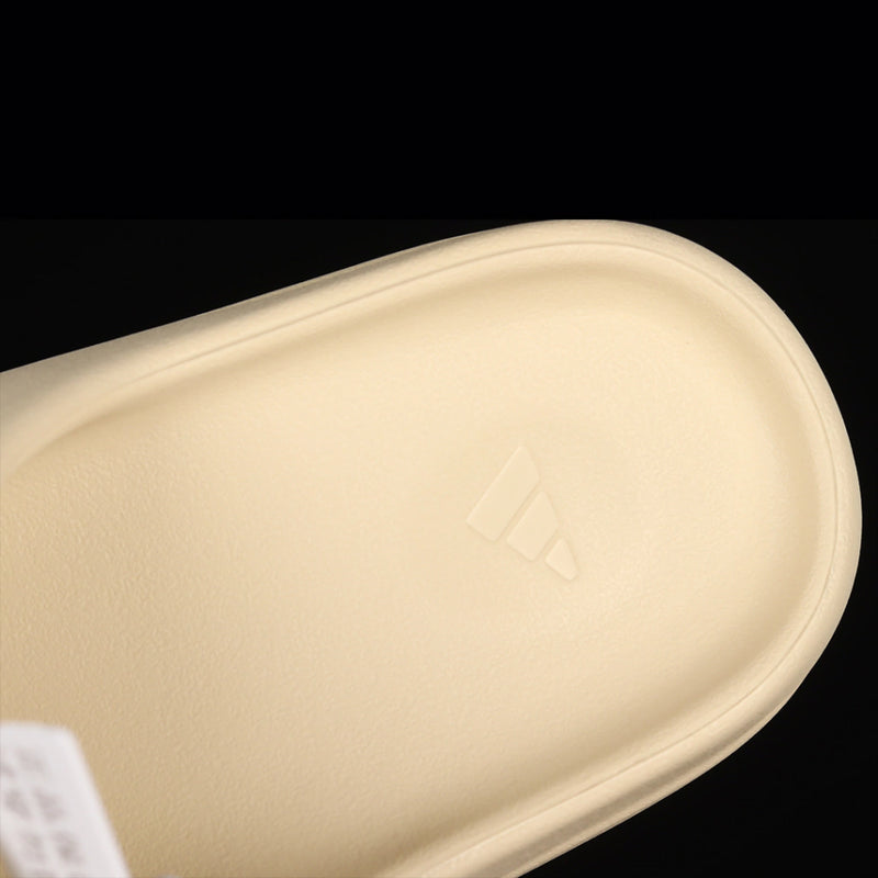 Adidas Yeezy Slide Bone