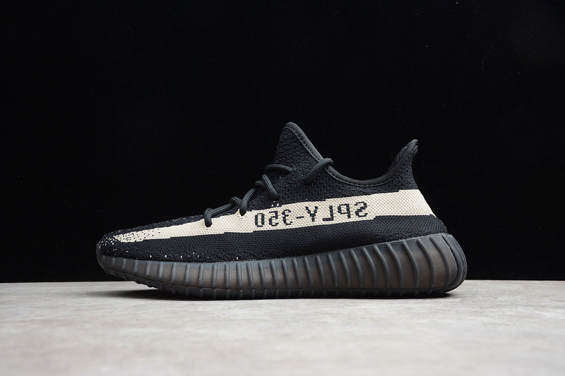 Adidas Yeezy Boost 350 V2 Oreo