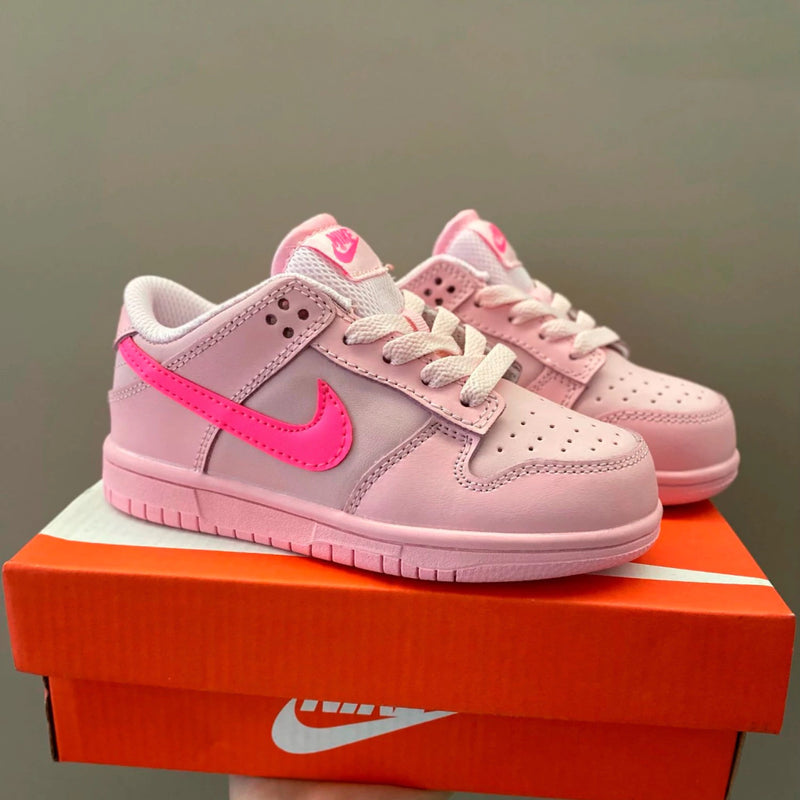 Nike Baby Dunk Low Triple Pink